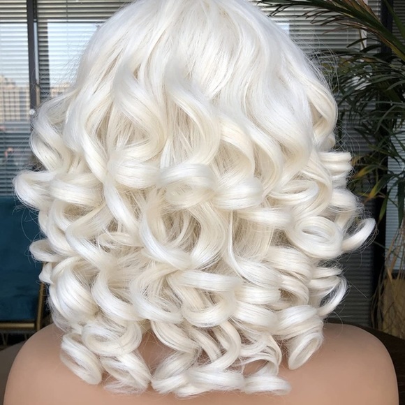 Afro Short Platinum Blonde Wig - Picture 1 of 5